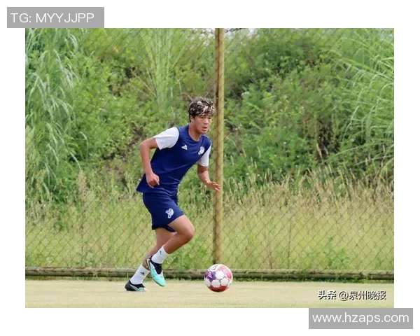 足球大师黄金一代球星成长之路揭秘：从青训到巅峰的奋斗历程